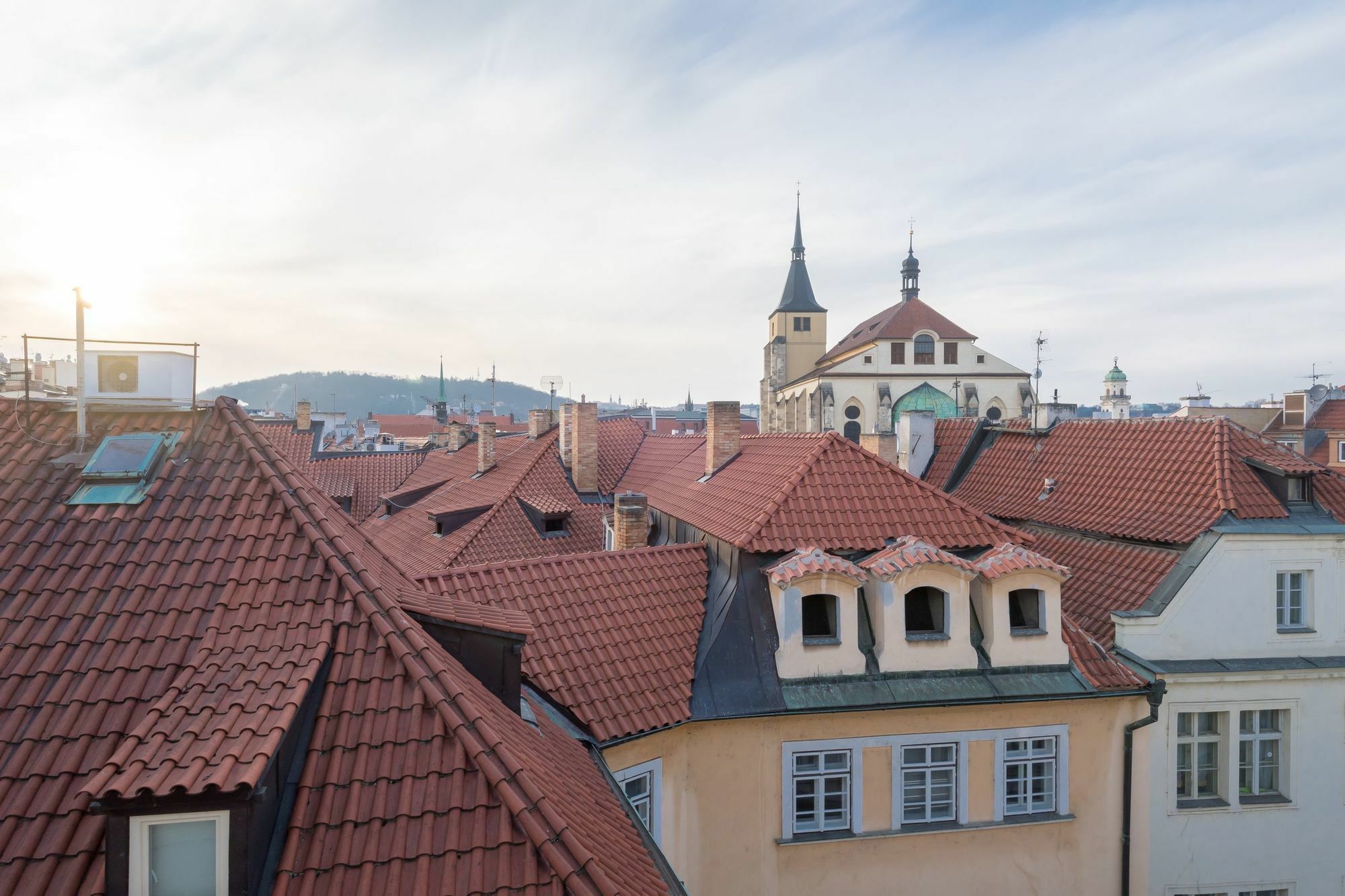 Castle View Spacious Apartment Prag